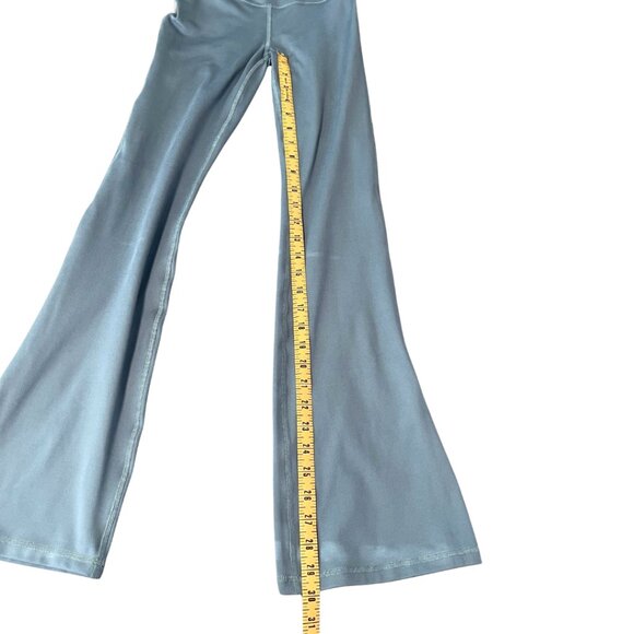 Gilly Hicks Go Recharge High-Rise Flare Leggings Womens XS Gray Soft Stretch - Picture 9 of 9